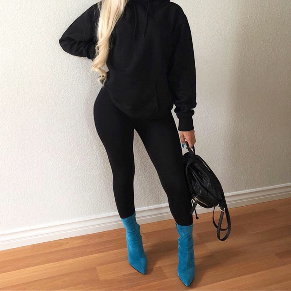 Brand new in box suede fashionnova boots